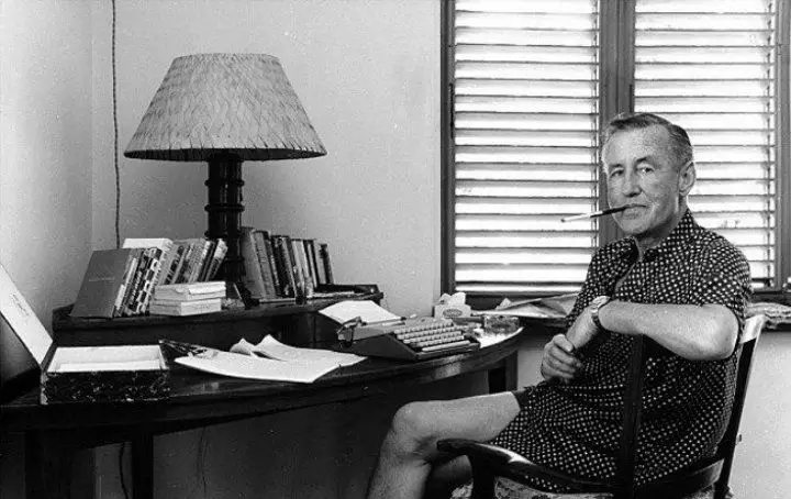 ian fleming at his desk