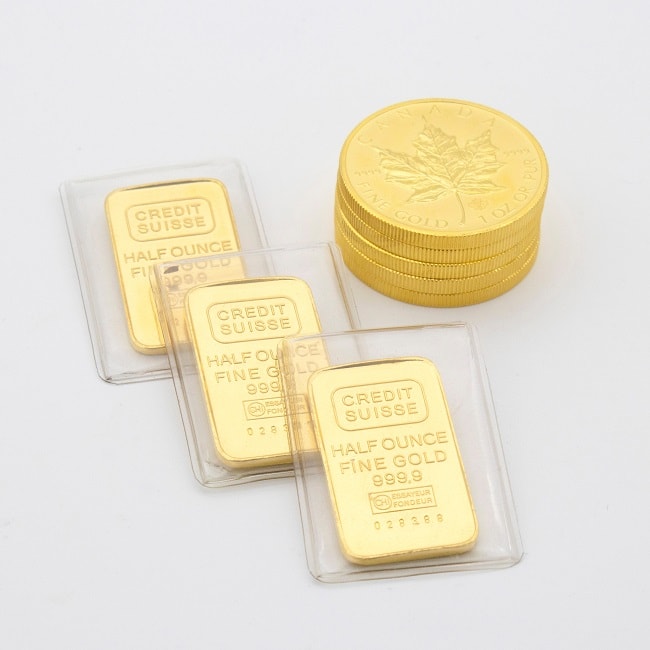 golden coins-min