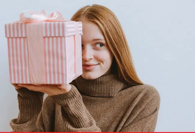 girl with a present