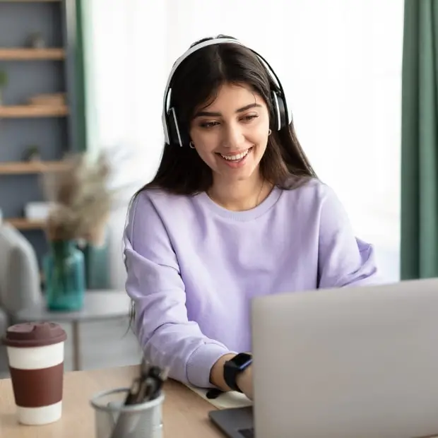 Best Headphones For Transcription - featured image