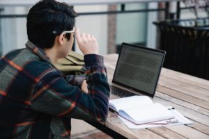 How To Become A Columnist (10 Things You Need To Know)