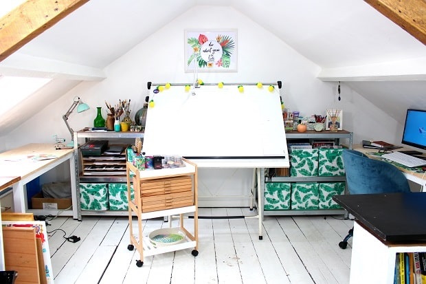 artist's studio