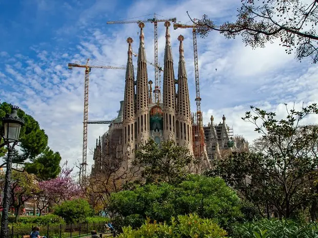 sagrada familia barcelona