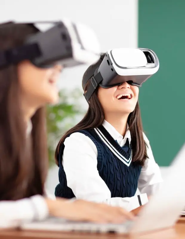 Students using virtual reality