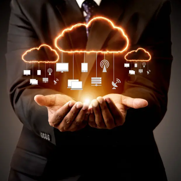 Why Learning Cloud Computing is a Great Idea for Freelancers - featured image