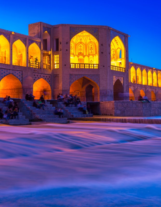 the famous bridge in isfahan iran